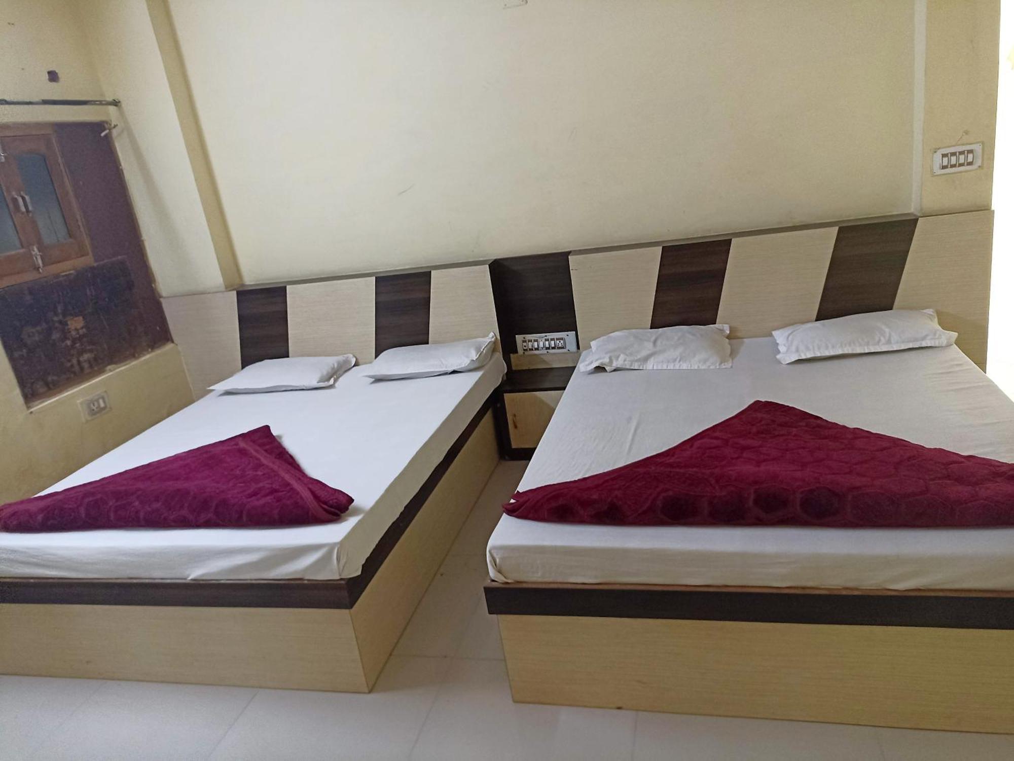 Shreeji Arpan Hotel Nathdwara Exterior photo